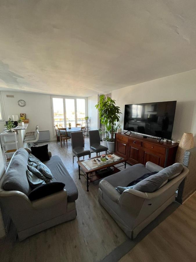 Grand Appartement Proche De Paris Chilly-Mazarin Exterior photo